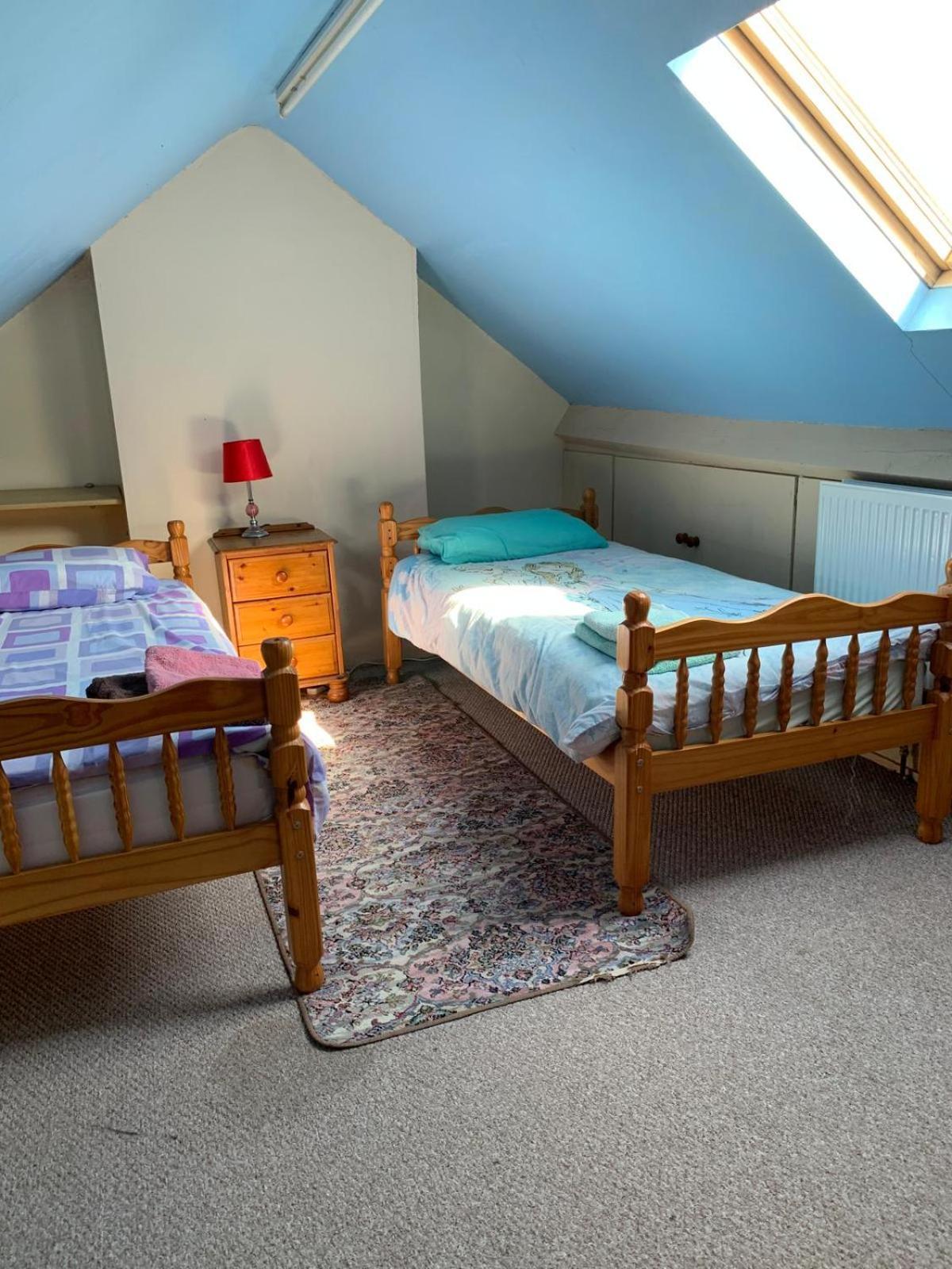 Room Only Guest Accommodation, Guest House Self Catering Bangor  Extérieur photo