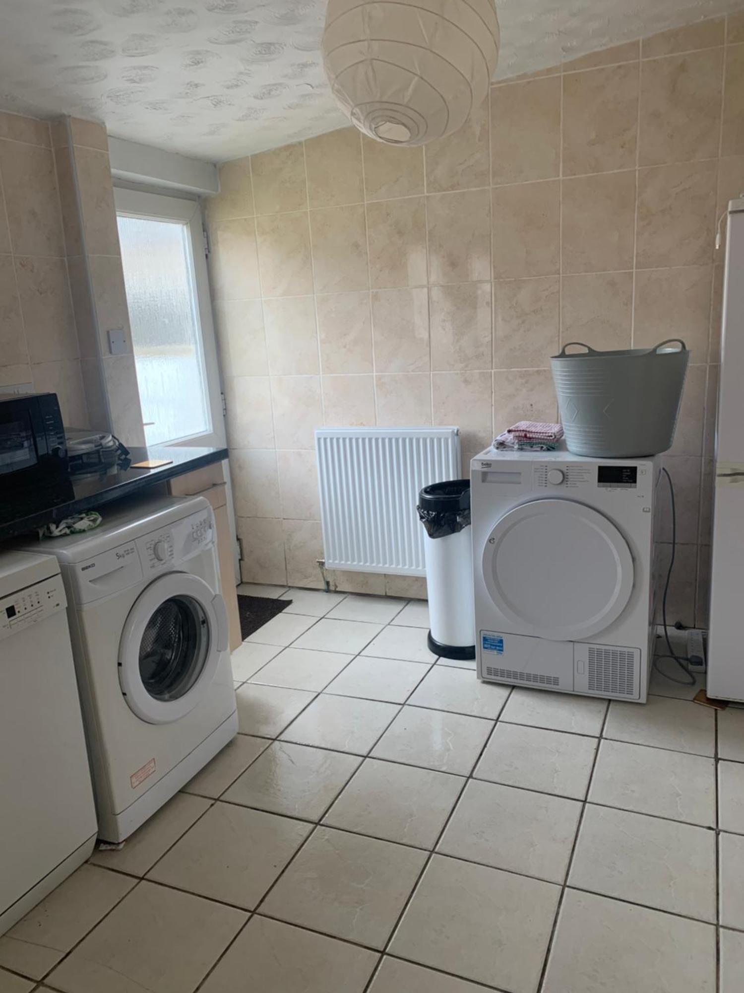 Room Only Guest Accommodation, Guest House Self Catering Bangor  Extérieur photo